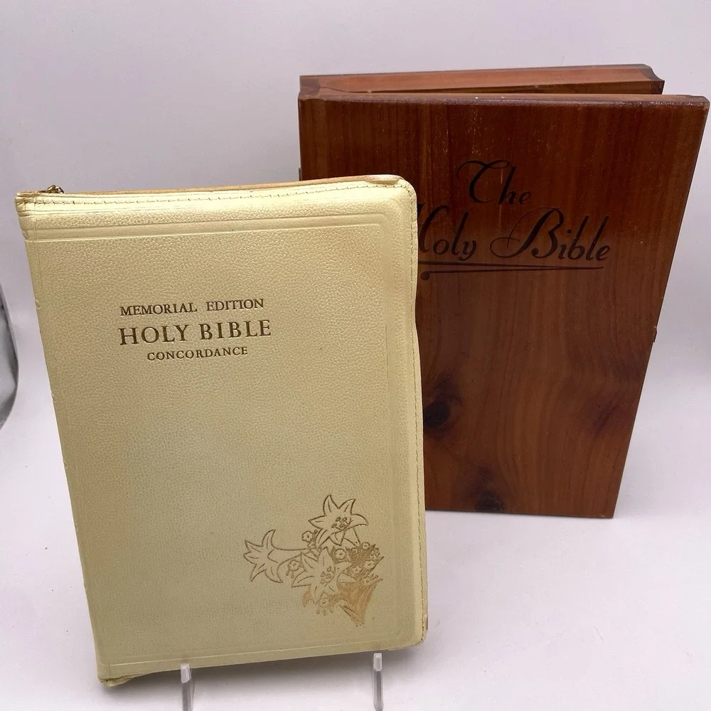Vtg Bible‎ KJV Memorial Ed & Wood Box -Street Electric Railway- Union Made - USA